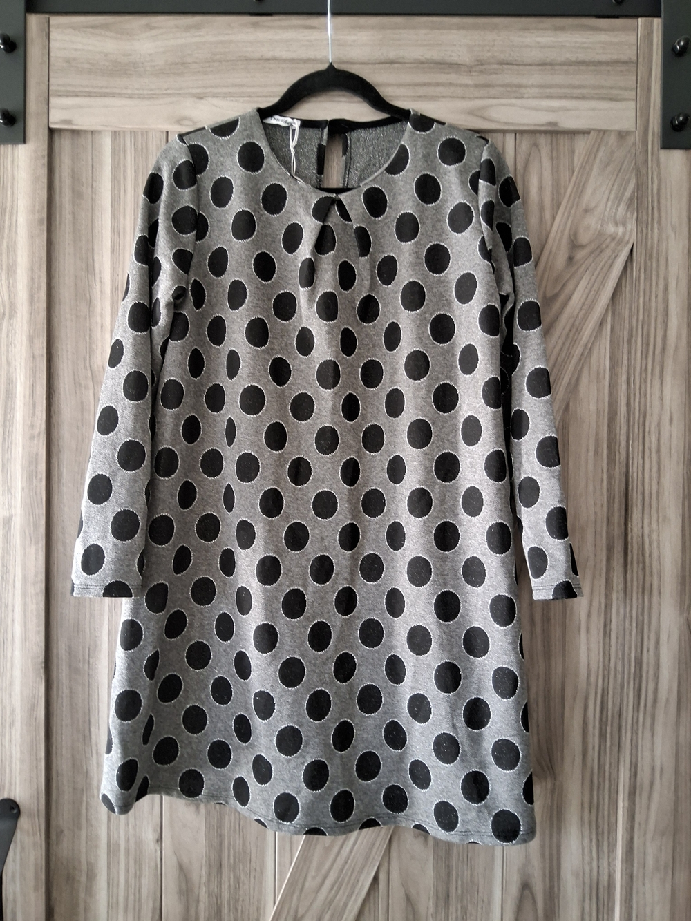 Theend Women’s Gray Polka Dot Long Sleeve Tunic - Black Dot